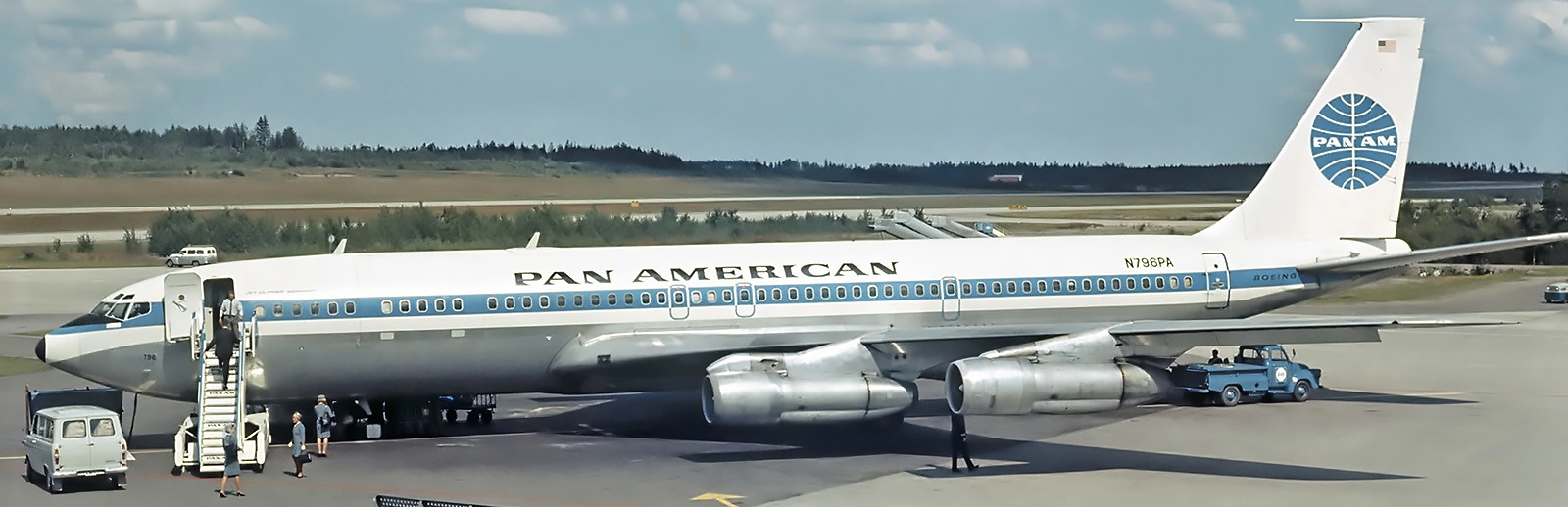 Boeing 707